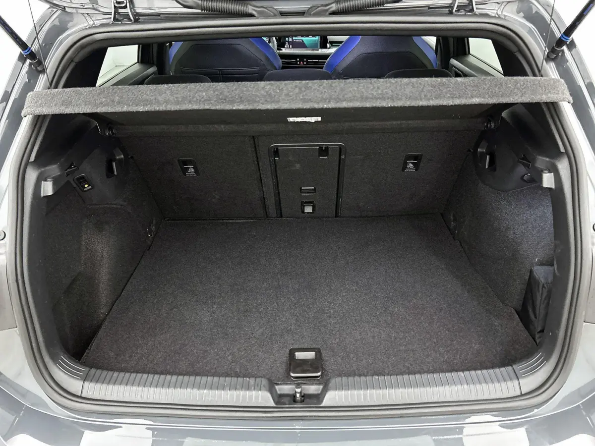 1.4 eHybrid GTE | 245 PK | SoH ... | Stoel en Stuurwielverwarming | Head-Up Display | Digital Cockpit | Parkeercamera | Park Assist | App Connect / Android Auto