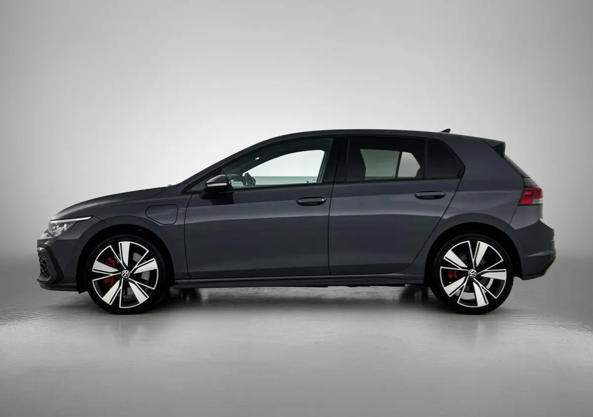 1.4 eHybrid GTE | 245 PK | SoH ... | Stoel en Stuurwielverwarming | Head-Up Display | Digital Cockpit | Parkeercamera | Park Assist | App Connect / Android Auto