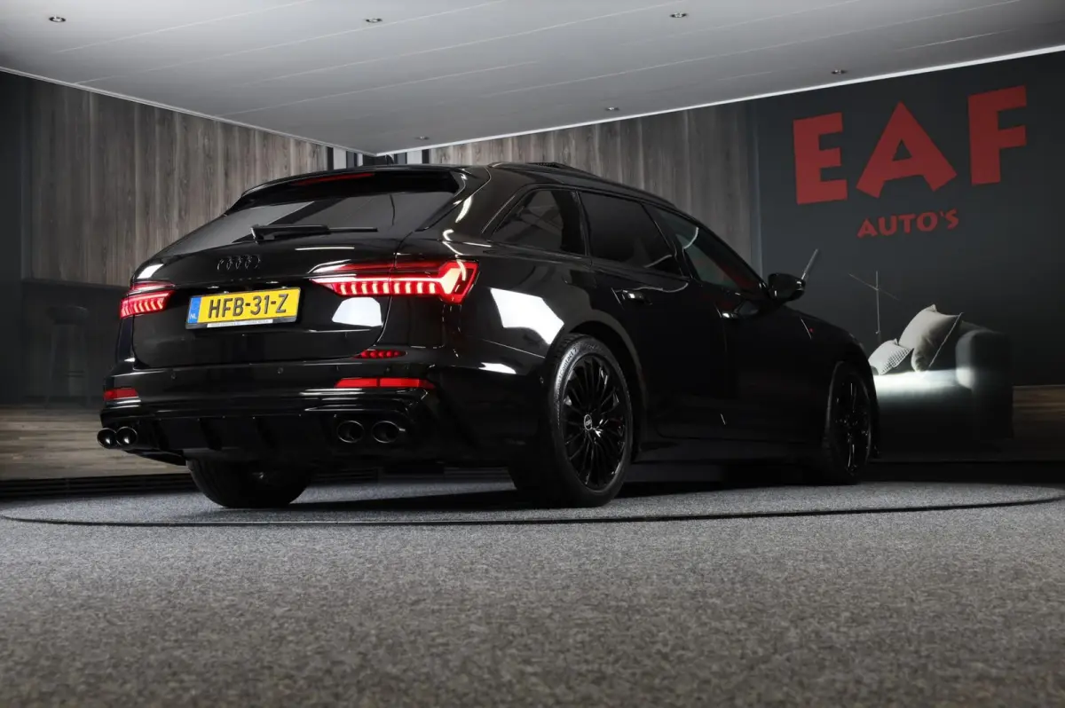 55 TFSI E Quattro Competition / Leder / CC / Memory / Elek Stoelen / Virtual Cockpit / Lane Assist / F1 / Camera