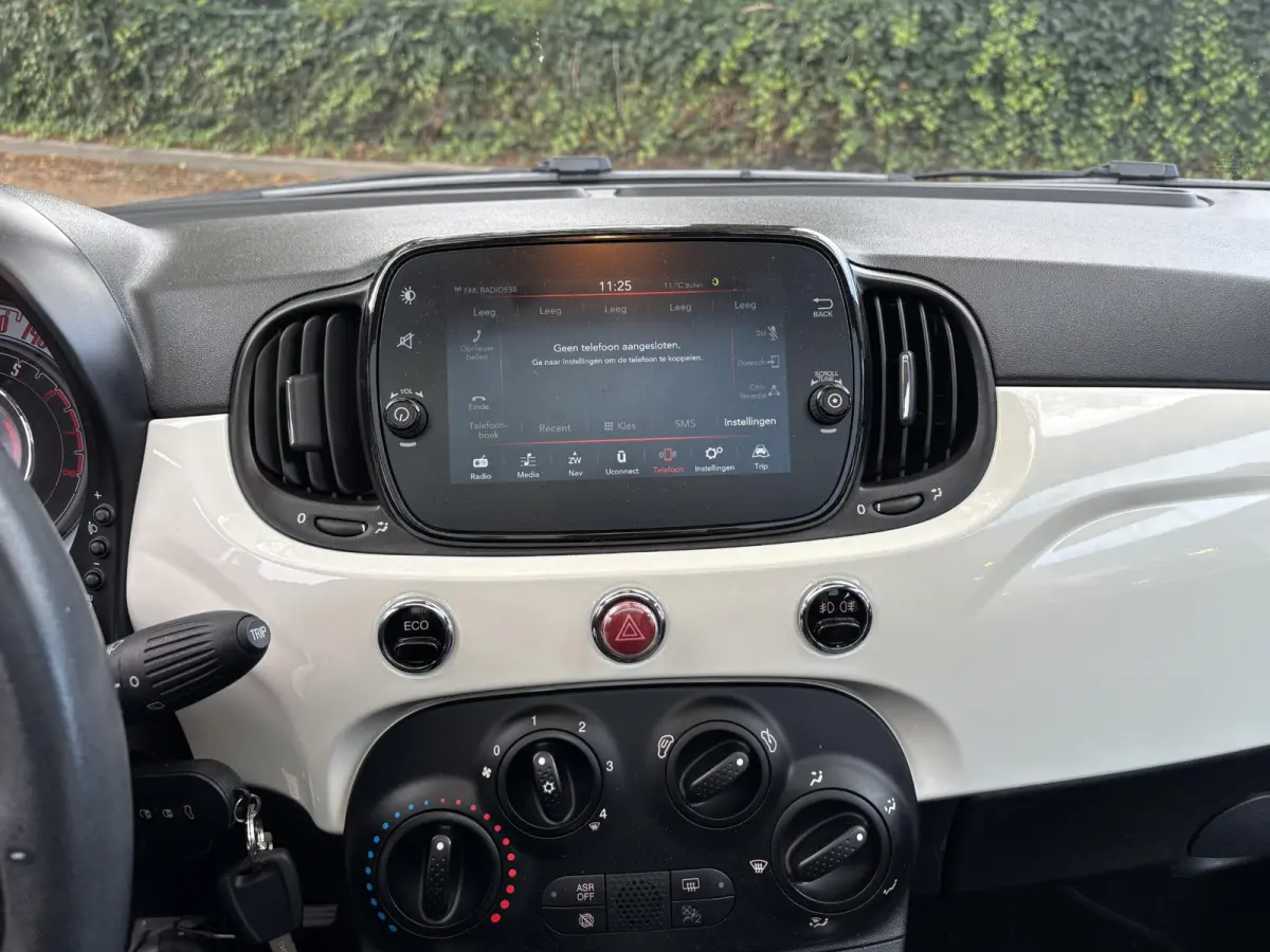 0.9 TwinAir Turbo Lounge|Pano|PDC|Parelmoer wit