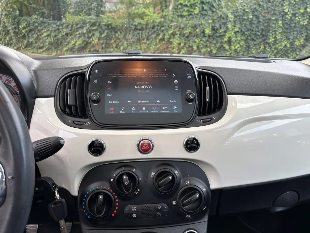 0.9 TwinAir Turbo Lounge|Pano|PDC|Parelmoer wit