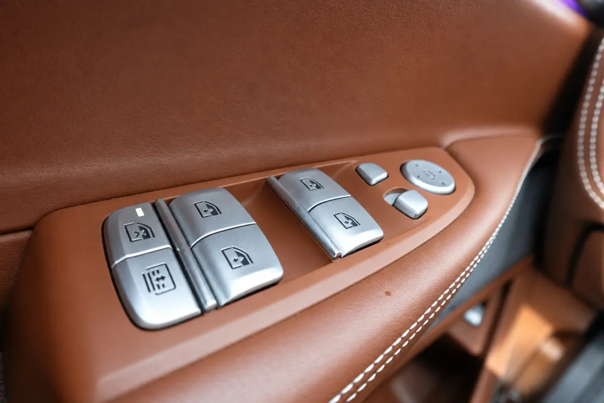 750Li xDrive PANO KEYLESS 360 CAM