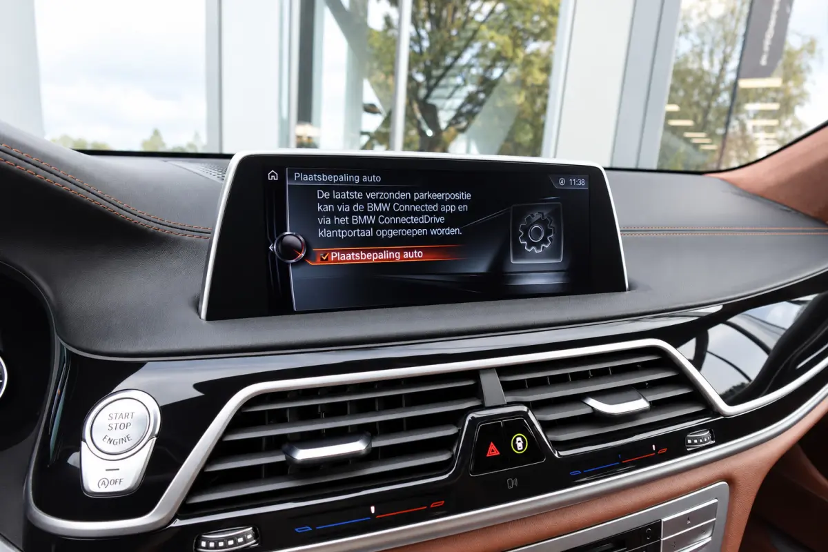750Li xDrive PANO KEYLESS 360 CAM