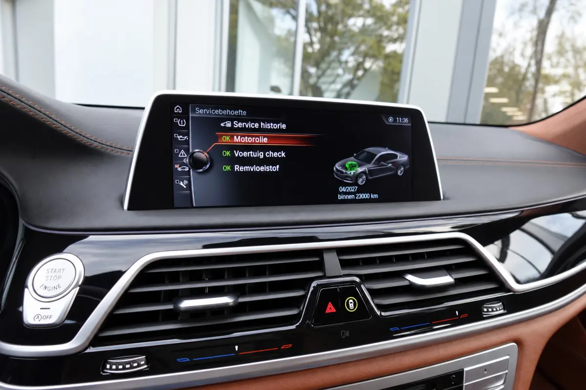 750Li xDrive PANO KEYLESS 360 CAM