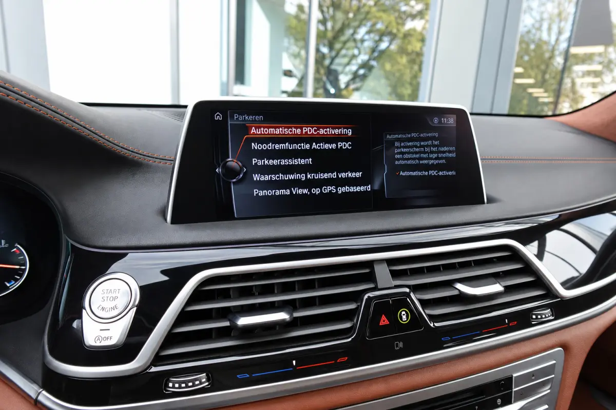750Li xDrive PANO KEYLESS 360 CAM