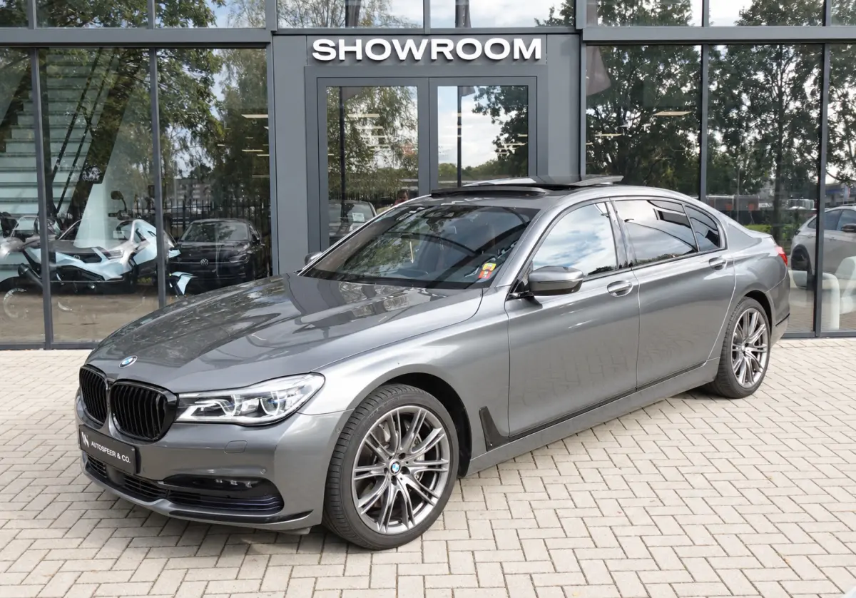 750Li xDrive PANO KEYLESS 360 CAM