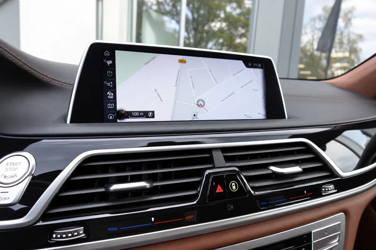750Li xDrive PANO KEYLESS 360 CAM