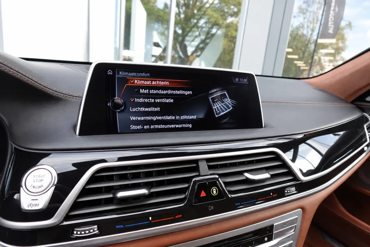 750Li xDrive PANO KEYLESS 360 CAM