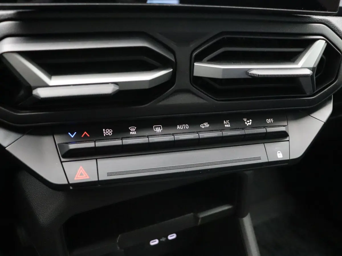 1.6 Hybrid 140 Journey | 1ste eigenaar | automaat | stoel en stuur verwarming | Trekhaak |