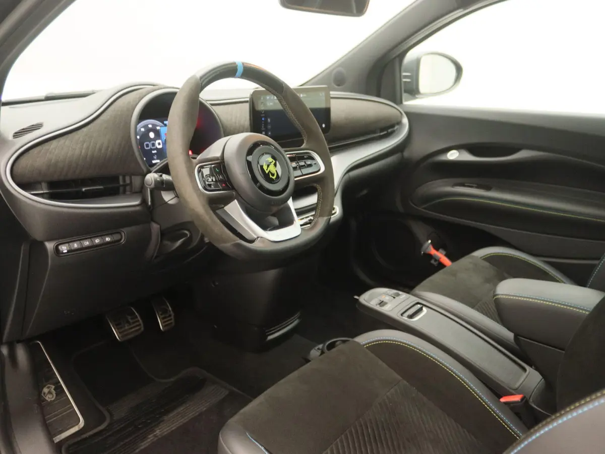 Abarth Turismo 42 kWh