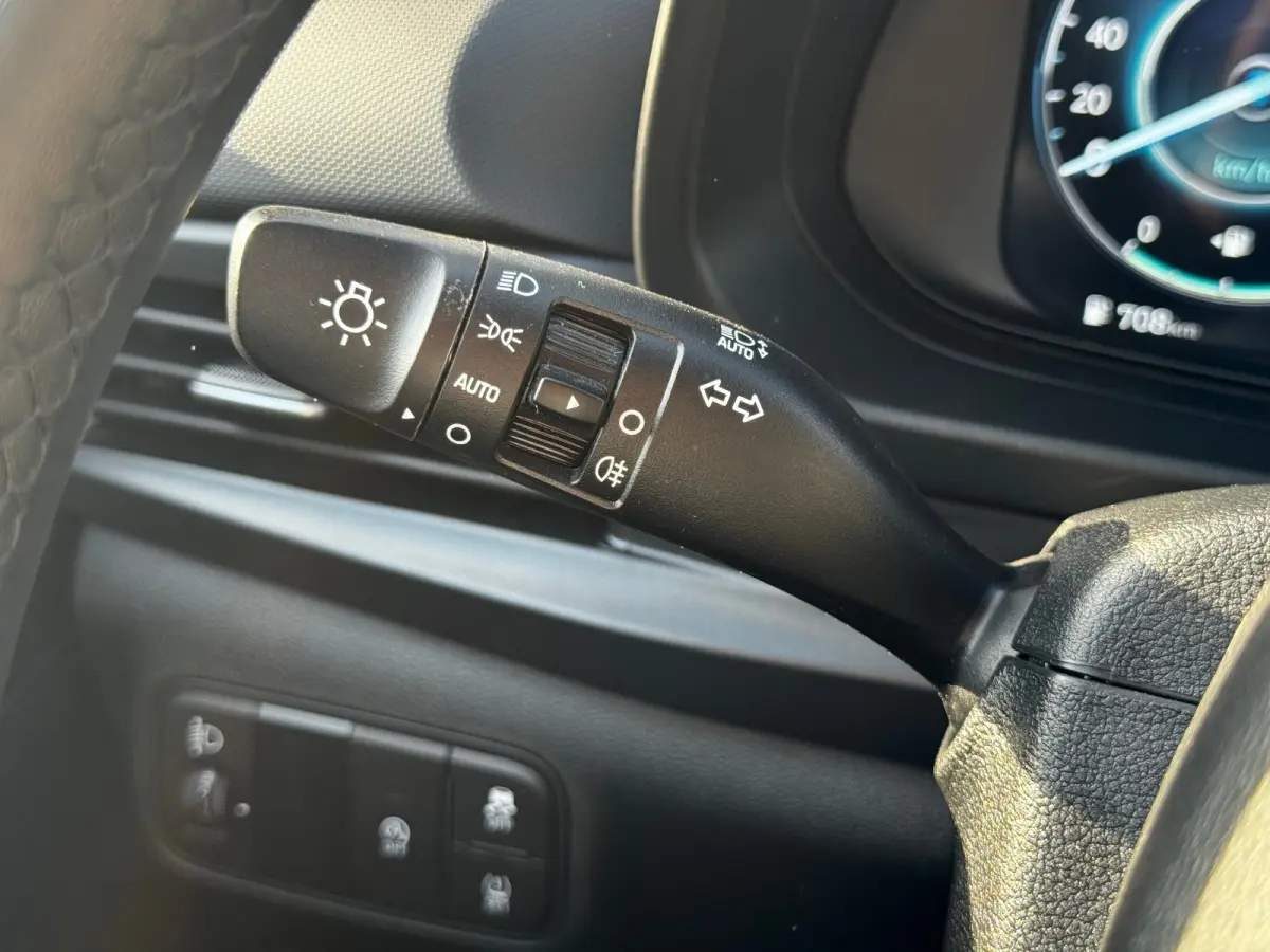 1.2 MPI 84pk Comfort | Airco | Camera | Carplay | Cruise control | Dodehoek detectie | Navigatie | Parkeersensoren | Digitaal cockpit | Lichtmetalen velgen