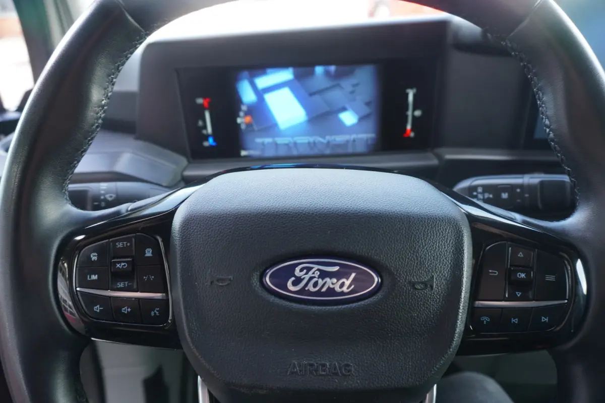 320 2.0 TDCI 170pk L2H1 Trend Nr. V077 | Adaptive Cruise / Navi /Camera /Schuifdeur L+R