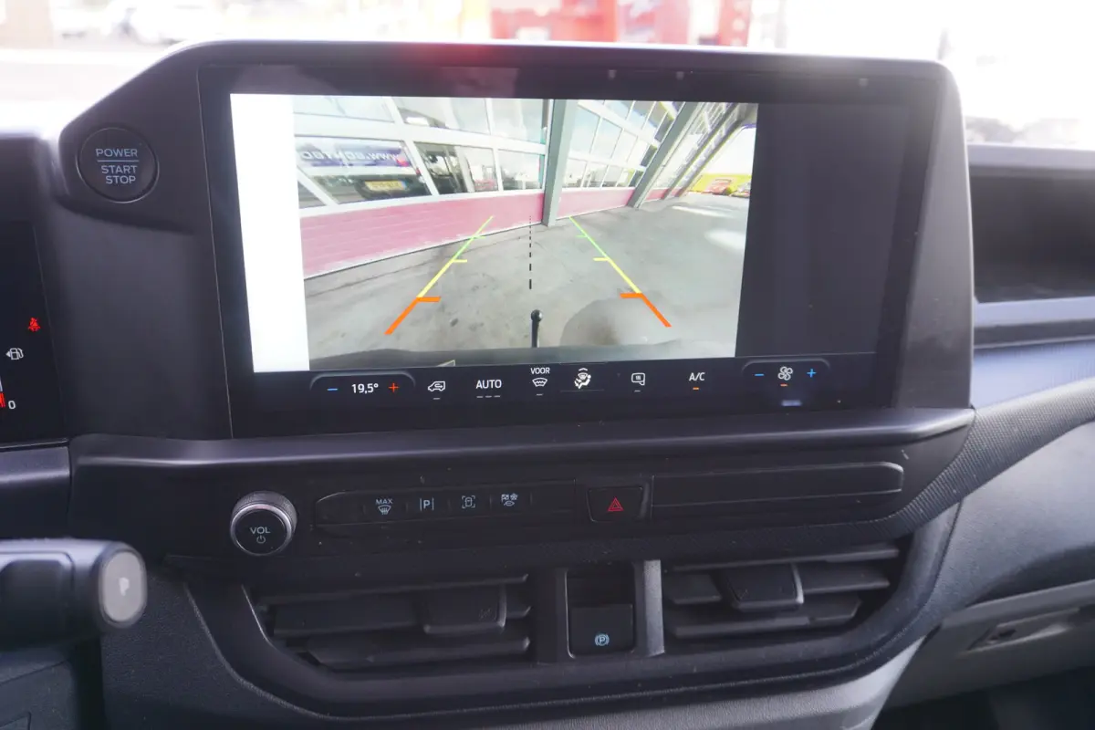 320 2.0 TDCI 170pk L2H1 Trend Nr. V077 | Adaptive Cruise / Navi /Camera /Schuifdeur L+R