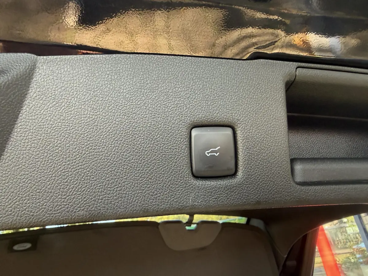 2.5 PHEV ST-Line X | Climate control | PDC + Camera | LM Velgen | Apple Carplay/Android Auto |