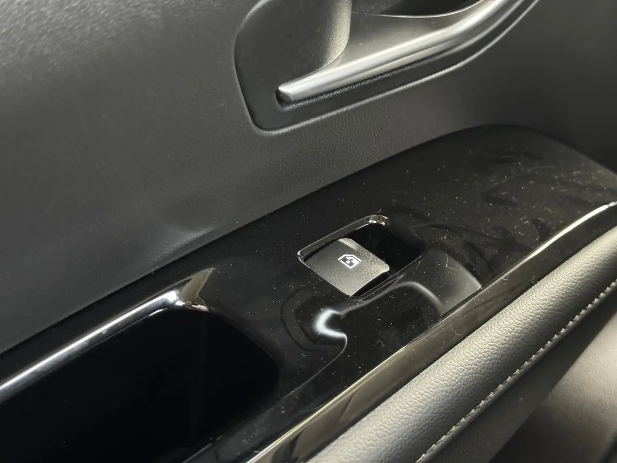 1.6 T-GDI 265pk PHEV Comfort Smart 4WD | Climate | Camera | Carplay | Keyless | Navigatie | Full - Led | Elek. Klep | Winterpakket | 19" Lichtmetaal | Krell Audio | Digitale Cockpit | Parkee