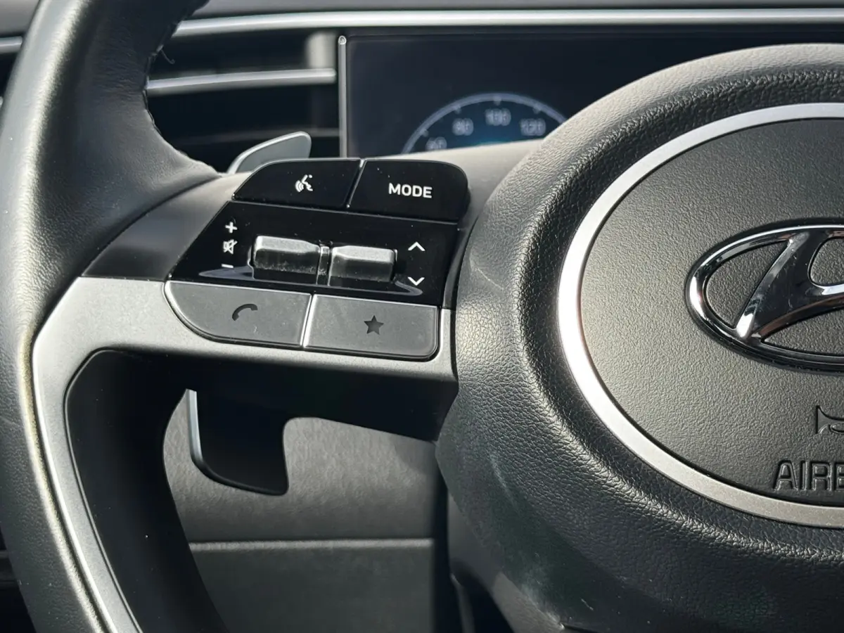 1.6 T-GDI 265pk PHEV Comfort Smart 4WD | Climate | Camera | Carplay | Keyless | Navigatie | Full - Led | Elek. Klep | Winterpakket | 19" Lichtmetaal | Krell Audio | Digitale Cockpit | Parkee