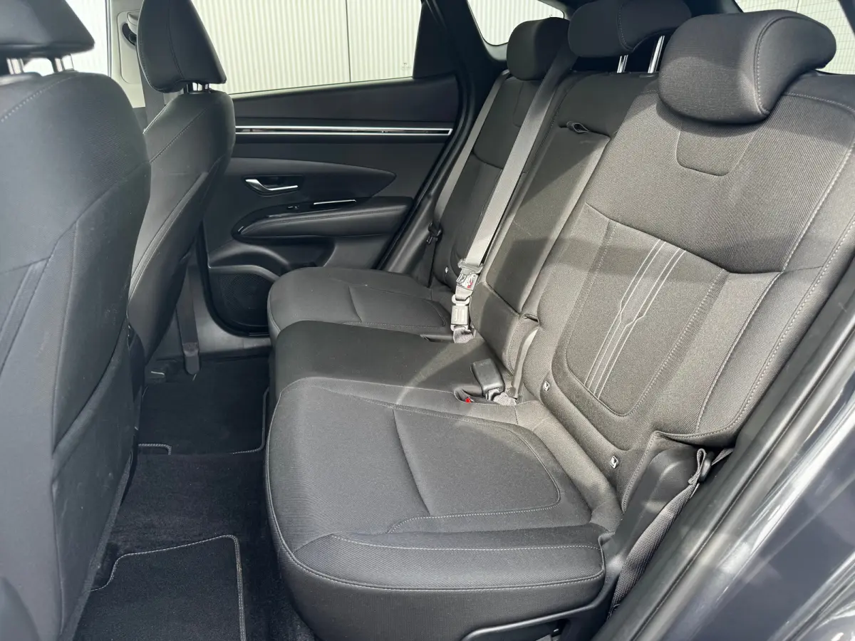 1.6 T-GDI 265pk PHEV Comfort Smart 4WD | Climate | Camera | Carplay | Keyless | Navigatie | Full - Led | Elek. Klep | Winterpakket | 19" Lichtmetaal | Krell Audio | Digitale Cockpit | Parkee