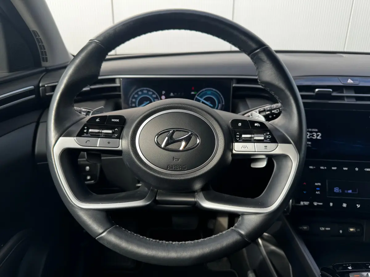 1.6 T-GDI 265pk PHEV Comfort Smart 4WD | Climate | Camera | Carplay | Keyless | Navigatie | Full - Led | Elek. Klep | Winterpakket | 19" Lichtmetaal | Krell Audio | Digitale Cockpit | Parkee