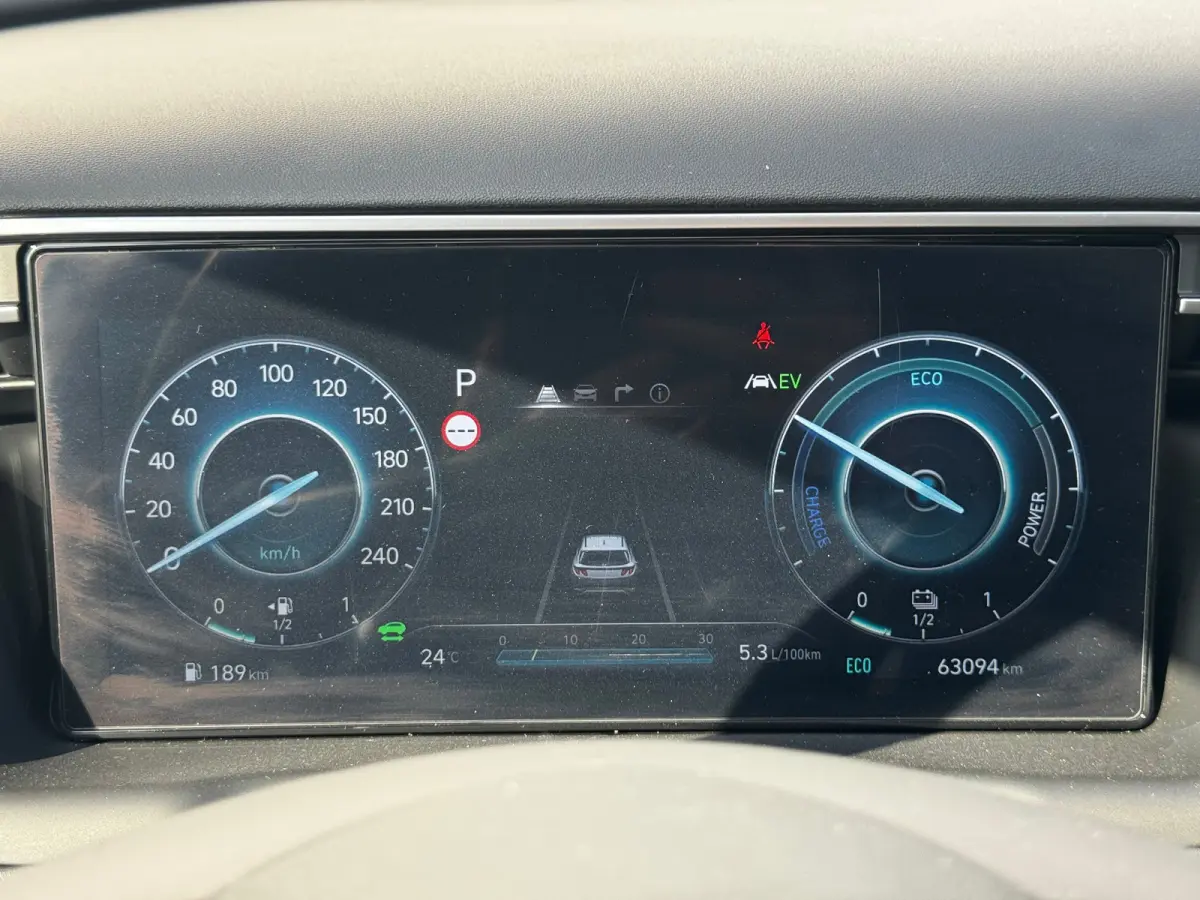 1.6 T-GDI 265pk PHEV Comfort Smart 4WD | Climate | Camera | Carplay | Keyless | Navigatie | Full - Led | Elek. Klep | Winterpakket | 19" Lichtmetaal | Krell Audio | Digitale Cockpit | Parkee