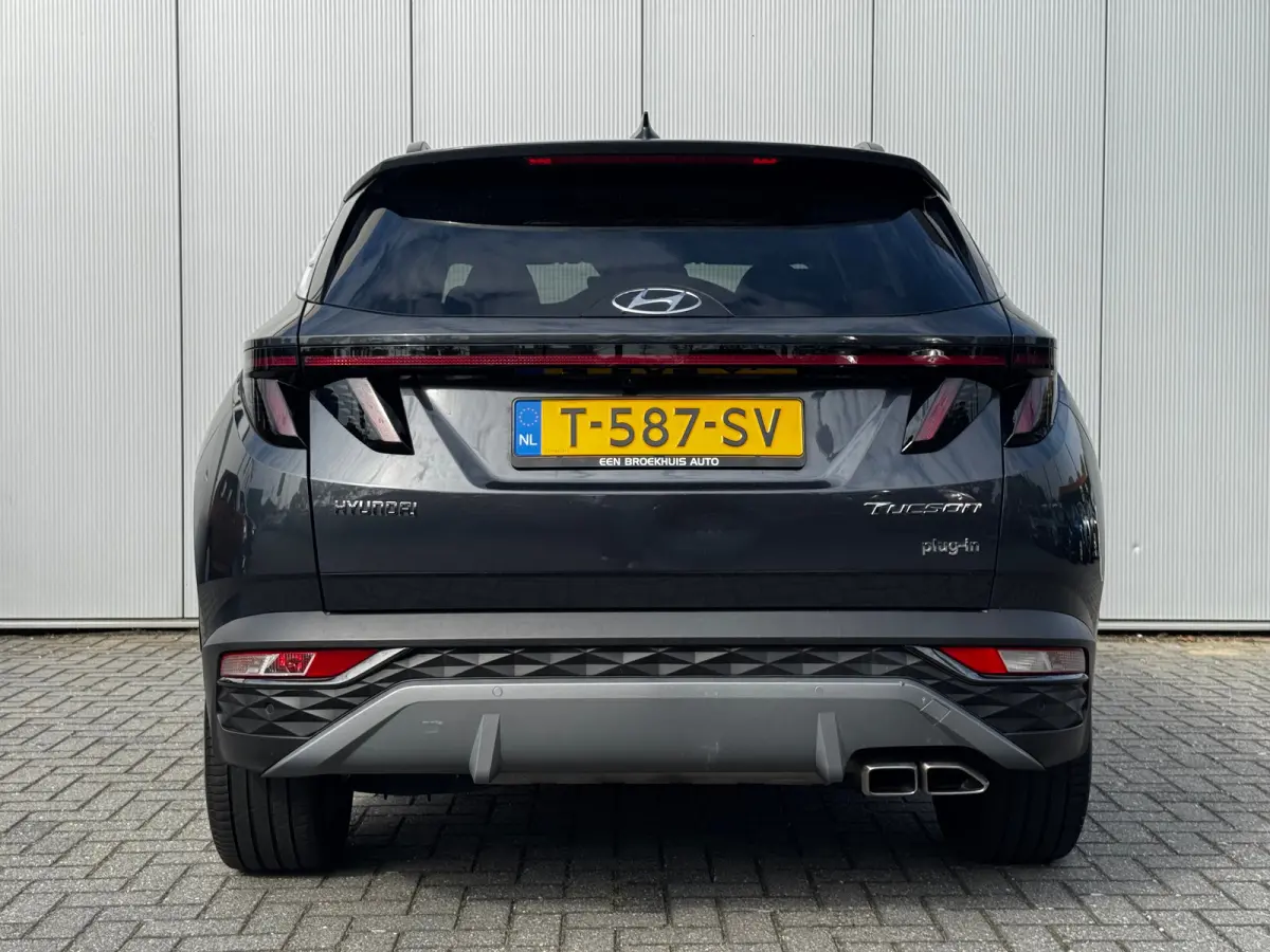 1.6 T-GDI 265pk PHEV Comfort Smart 4WD | Climate | Camera | Carplay | Keyless | Navigatie | Full - Led | Elek. Klep | Winterpakket | 19" Lichtmetaal | Krell Audio | Digitale Cockpit | Parkee