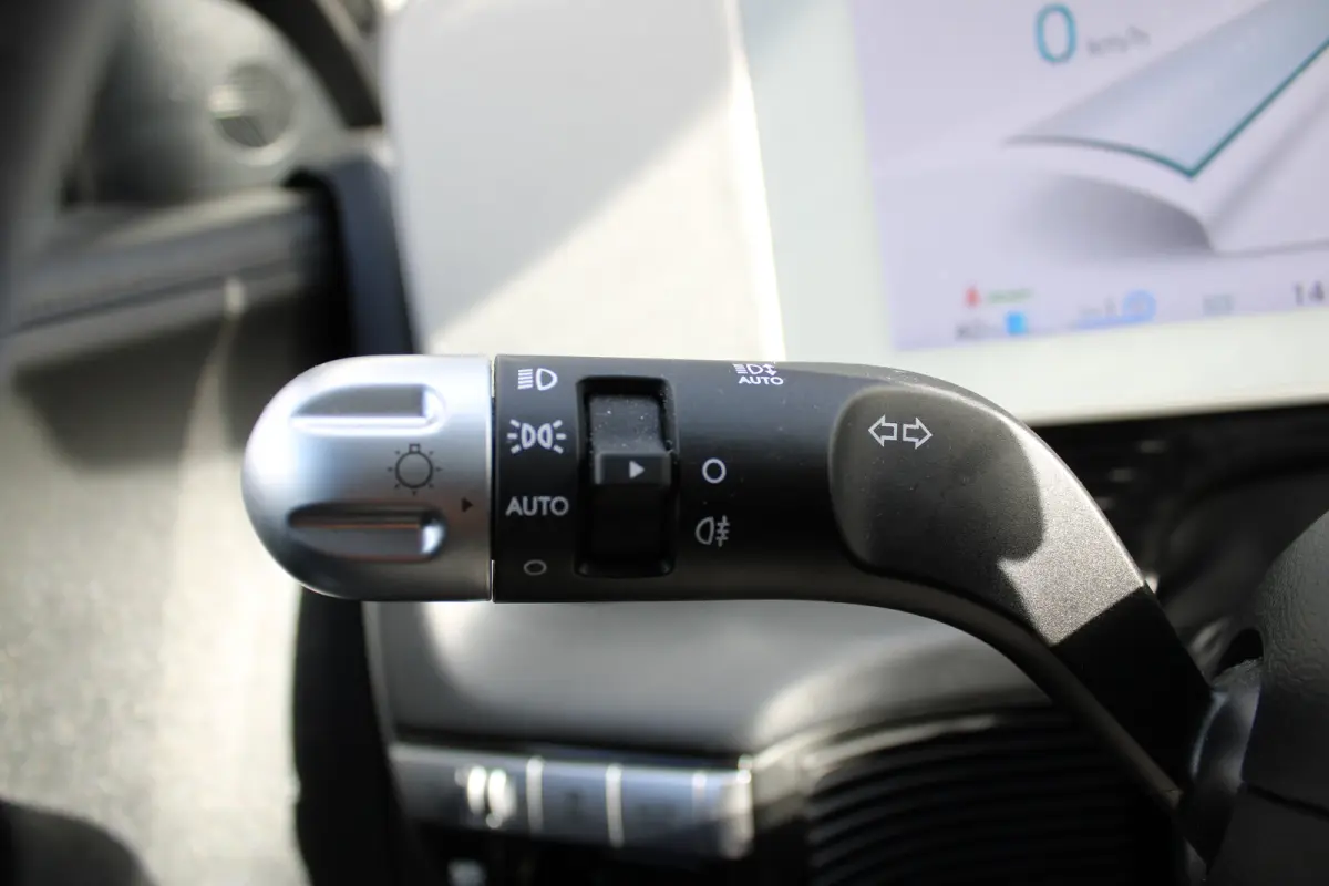Lounge AWD 73kWh | Afneembare Trekhaak | Airco (automatisch) | Audio installatie premium