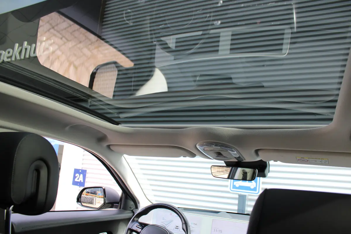 Lounge AWD 73kWh | Afneembare Trekhaak | Airco (automatisch) | Audio installatie premium