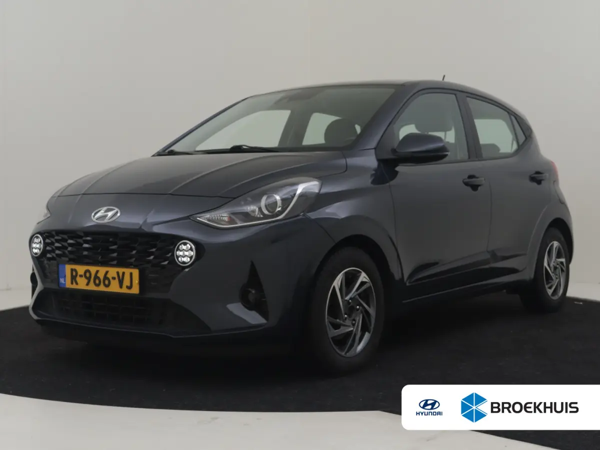 1.0 Premium l Camera l Automatische Airco l Parkeersensoren l Navigatie l Elektr. Pakket l