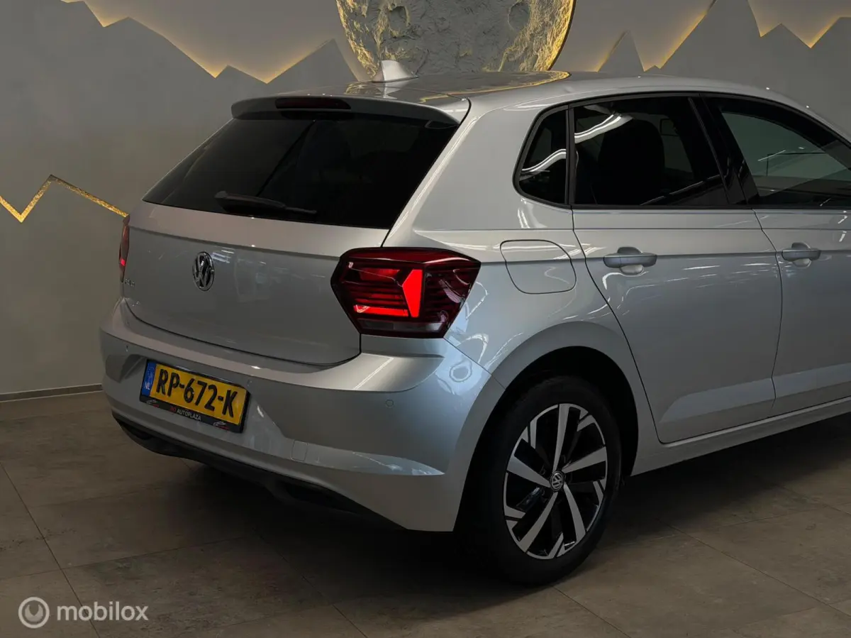 1.0 TSI Highline Apple Carplay/ACC/PDC/