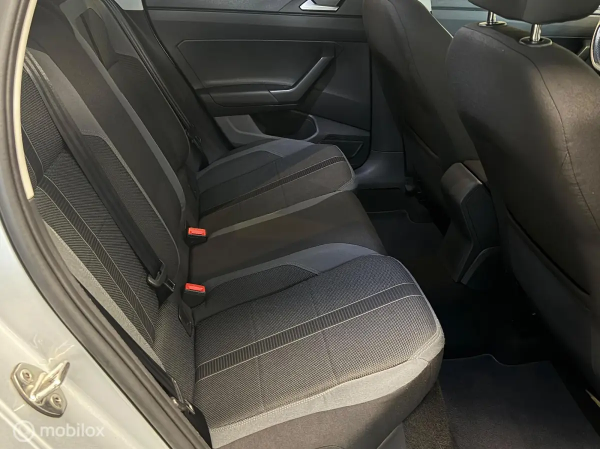 1.0 TSI Highline Apple Carplay/ACC/PDC/