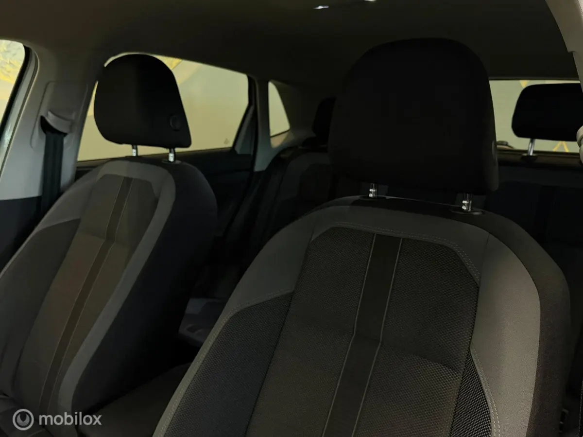 1.0 TSI Highline Apple Carplay/ACC/PDC/