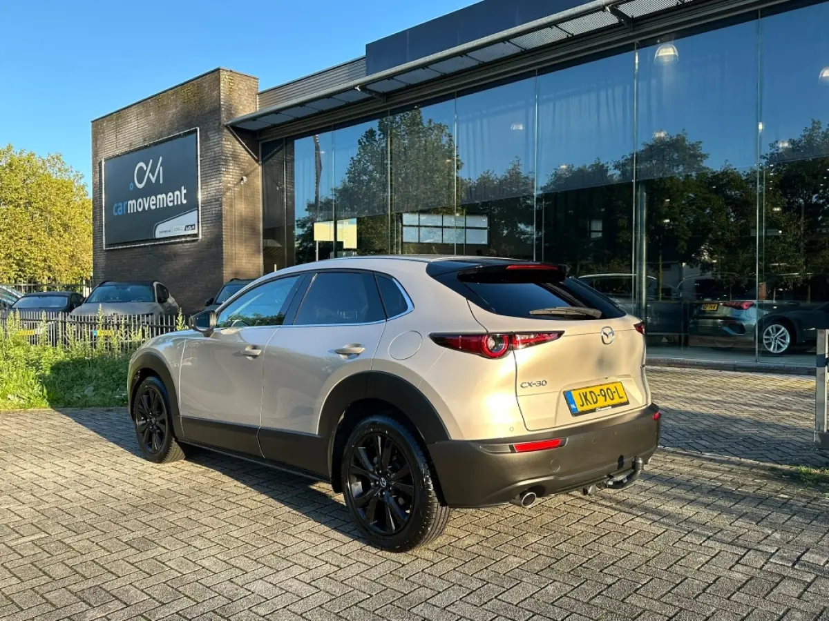 2.0 e-SkyActiv I Camera I Trekhaak I Navi I Nieuwstaat!