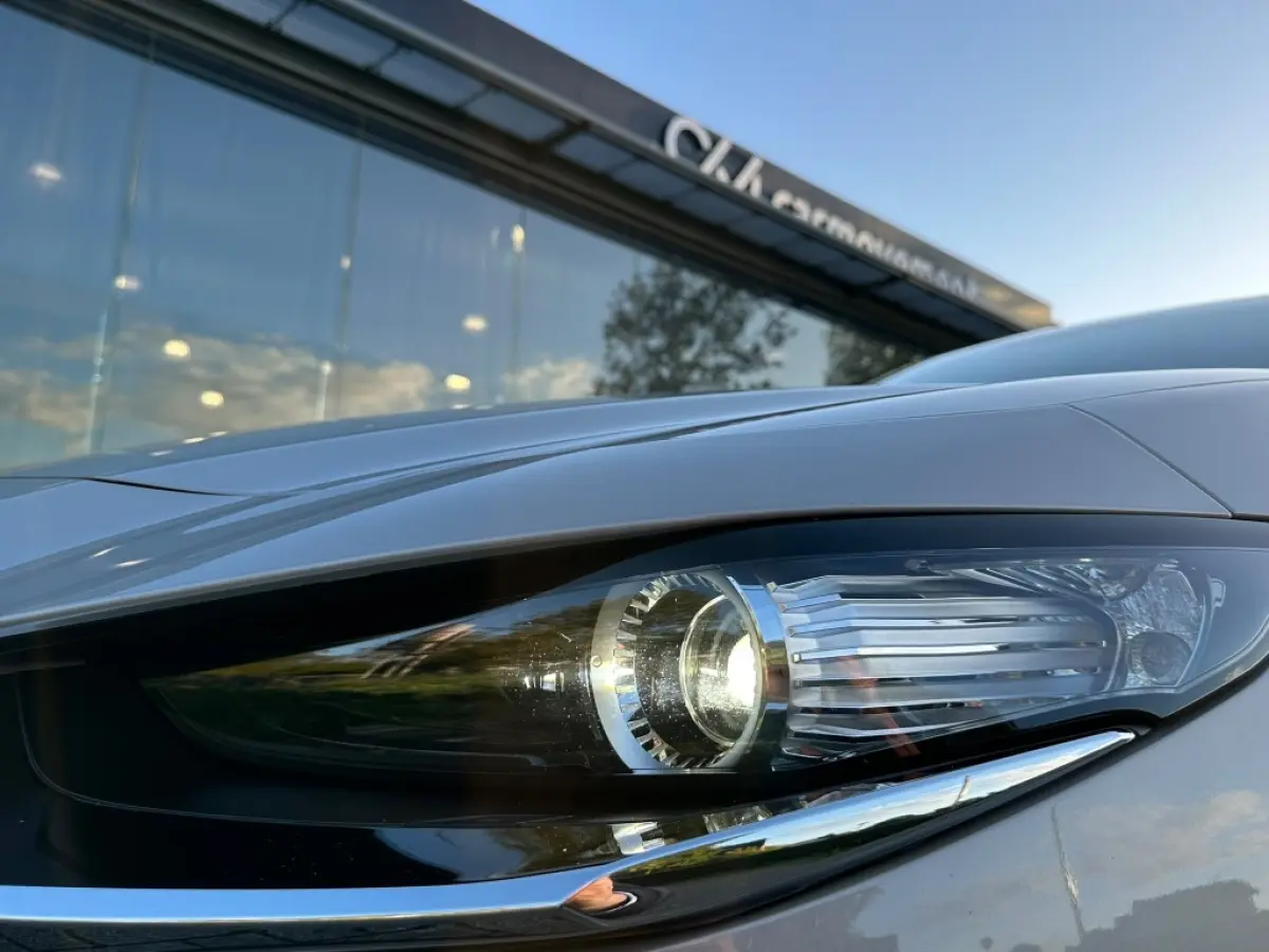 2.0 e-SkyActiv I Camera I Trekhaak I Navi I Nieuwstaat!