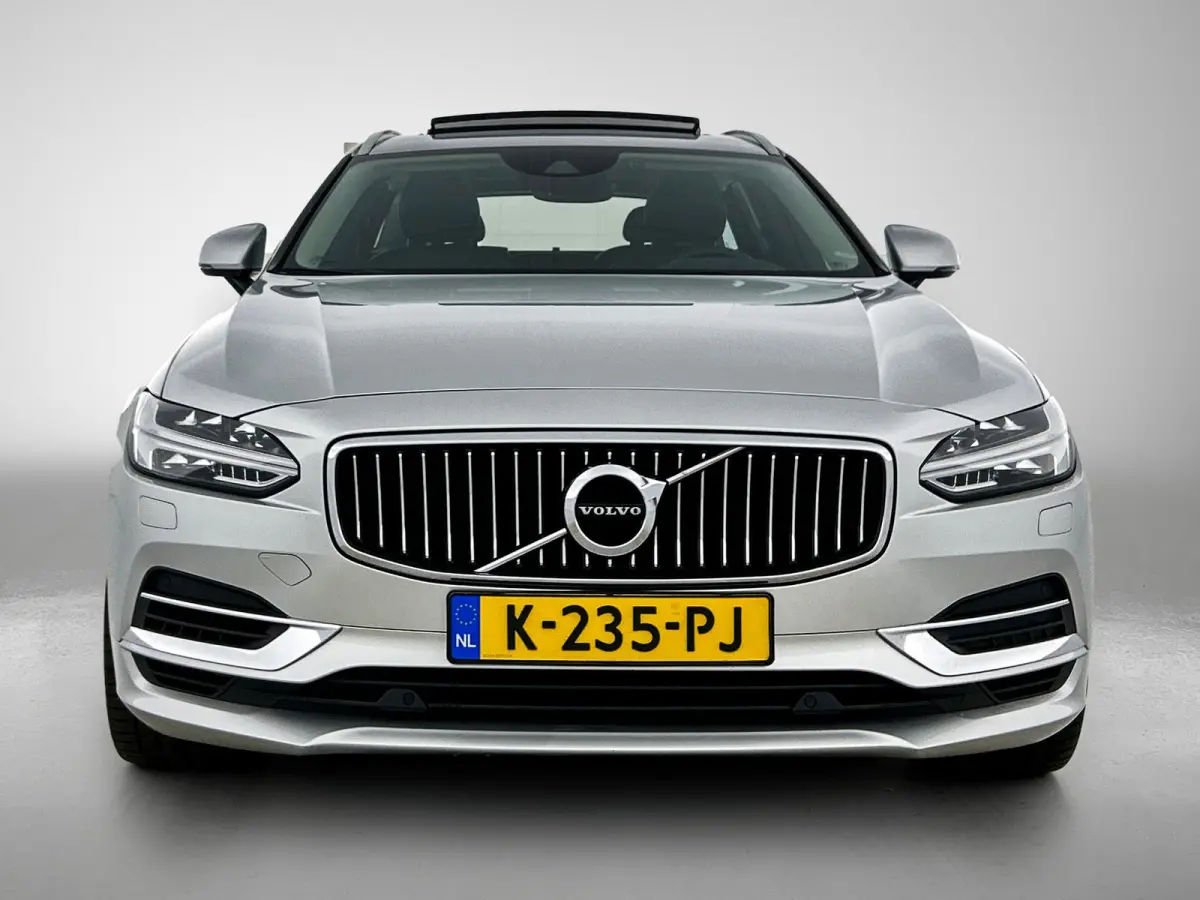 2.0 T8 AWD Inscription SOH 81% / Panorama dak / Adap-Cruise / leder int. / Head-up / stoelkoeling-verw. / Navigatie / / Apk 11-2026
