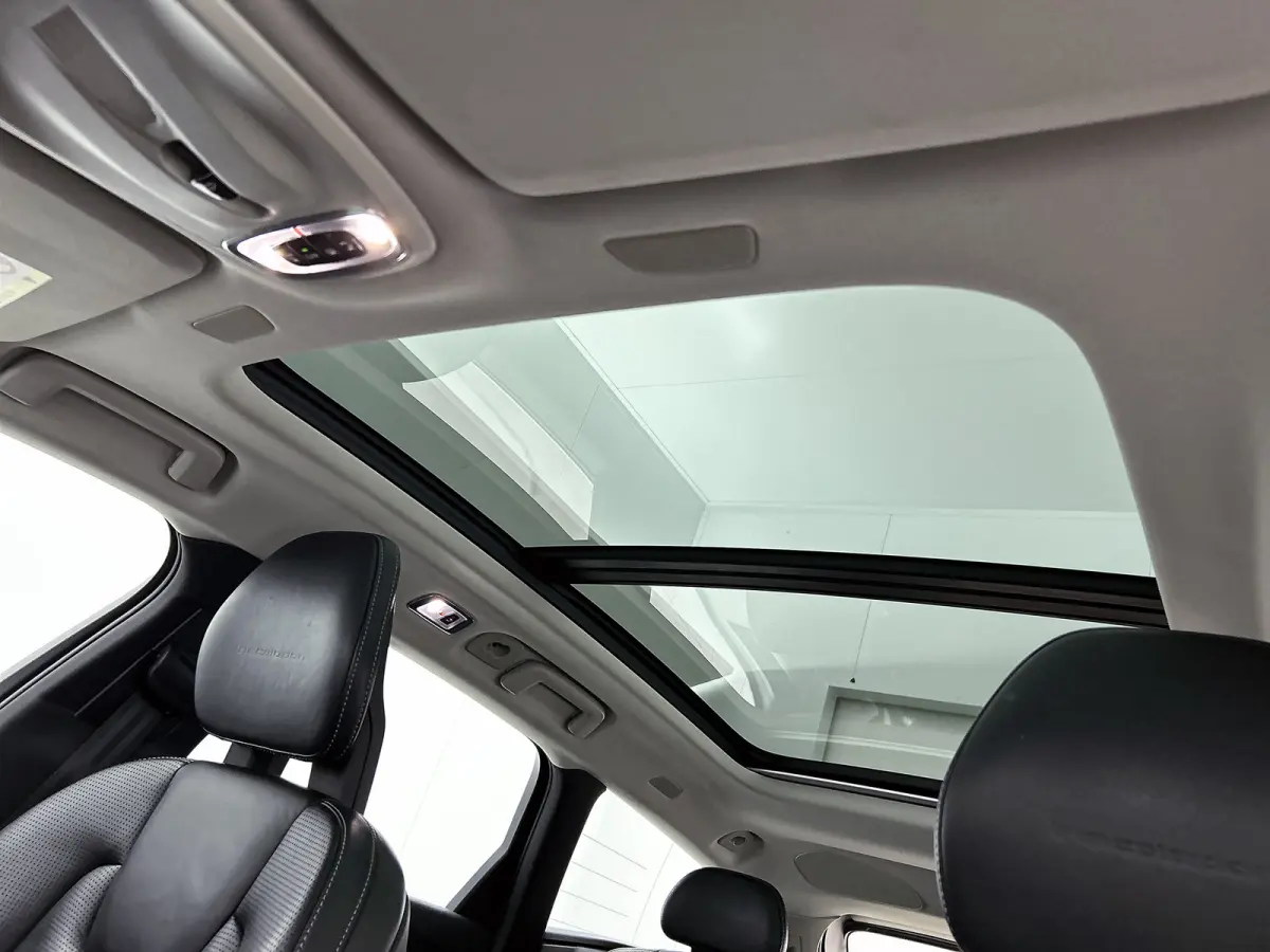 2.0 T8 AWD Inscription SOH 81% / Panorama dak / Adap-Cruise / leder int. / Head-up / stoelkoeling-verw. / Navigatie / / Apk 11-2026