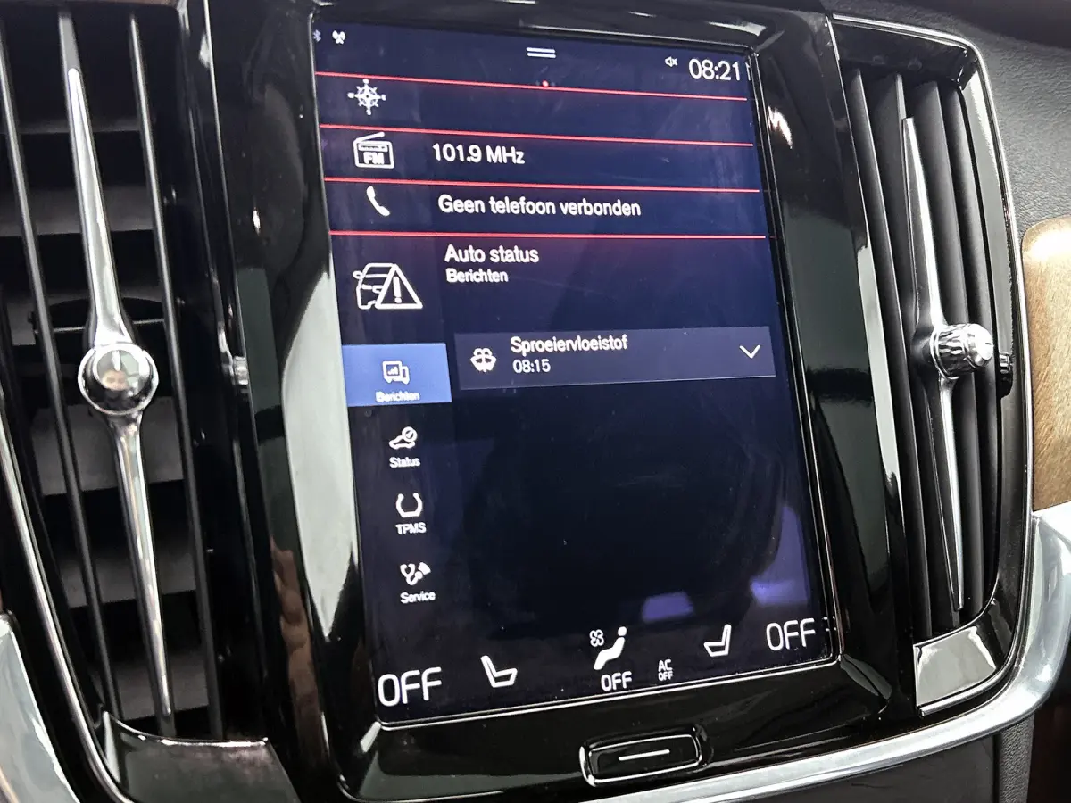 2.0 T8 AWD Inscription SOH 81% / Panorama dak / Adap-Cruise / leder int. / Head-up / stoelkoeling-verw. / Navigatie / / Apk 11-2026