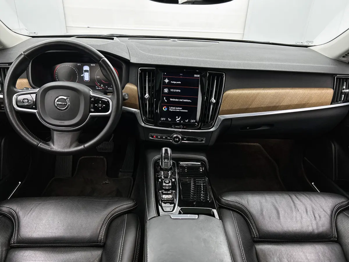 2.0 T8 AWD Inscription SOH 81% / Panorama dak / Adap-Cruise / leder int. / Head-up / stoelkoeling-verw. / Navigatie / / Apk 11-2026