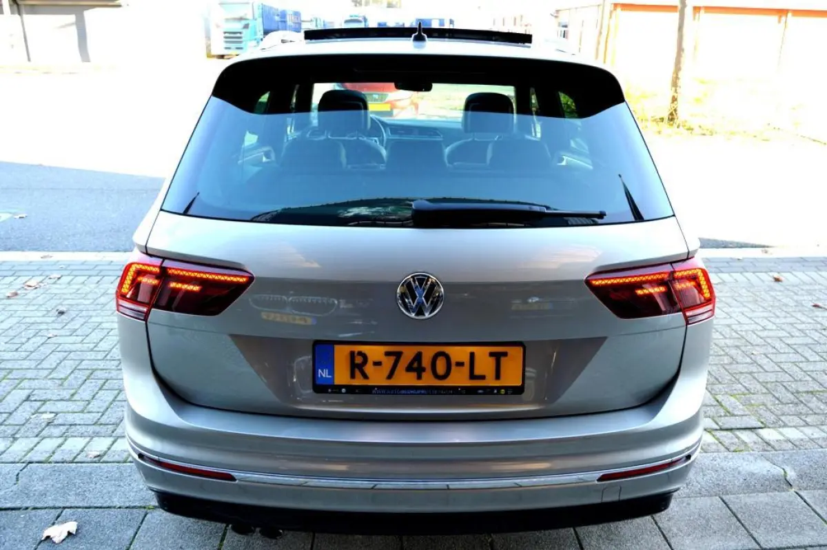 2.0 TSI 4Motion R-Line LEER/NAV/VIRTU/PANO