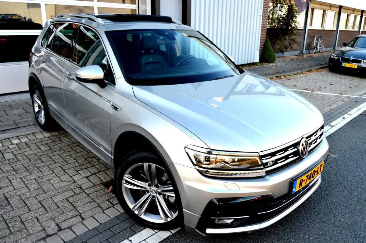 2.0 TSI 4Motion R-Line LEER/NAV/VIRTU/PANO