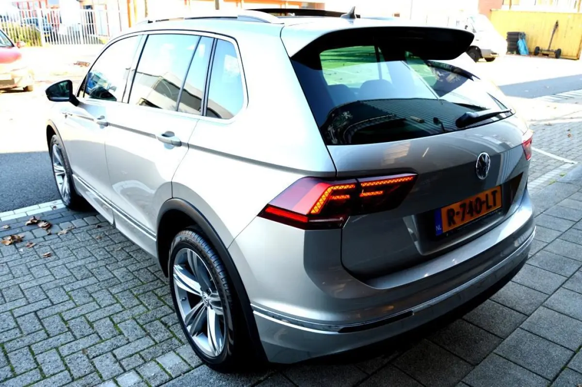 2.0 TSI 4Motion R-Line LEER/NAV/VIRTU/PANO