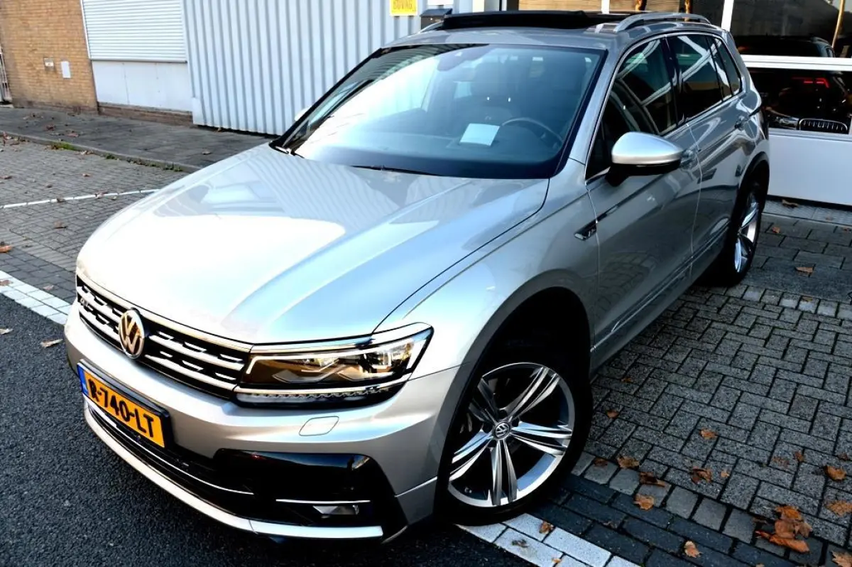 2.0 TSI 4Motion R-Line LEER/NAV/VIRTU/PANO