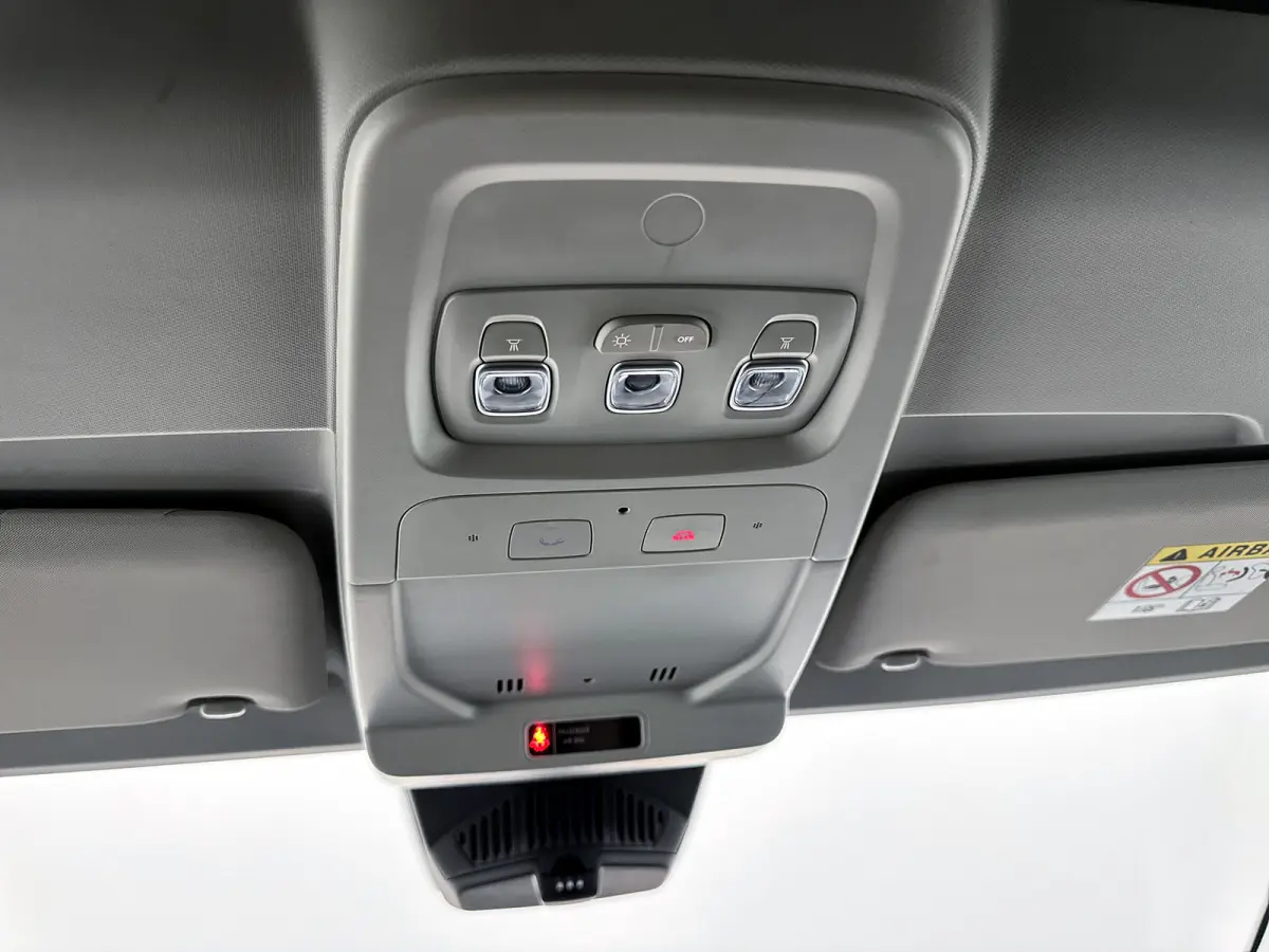 110 CDI L1 Pro Automaat Carplay Stoelverwarming Trekhaak Cruise control