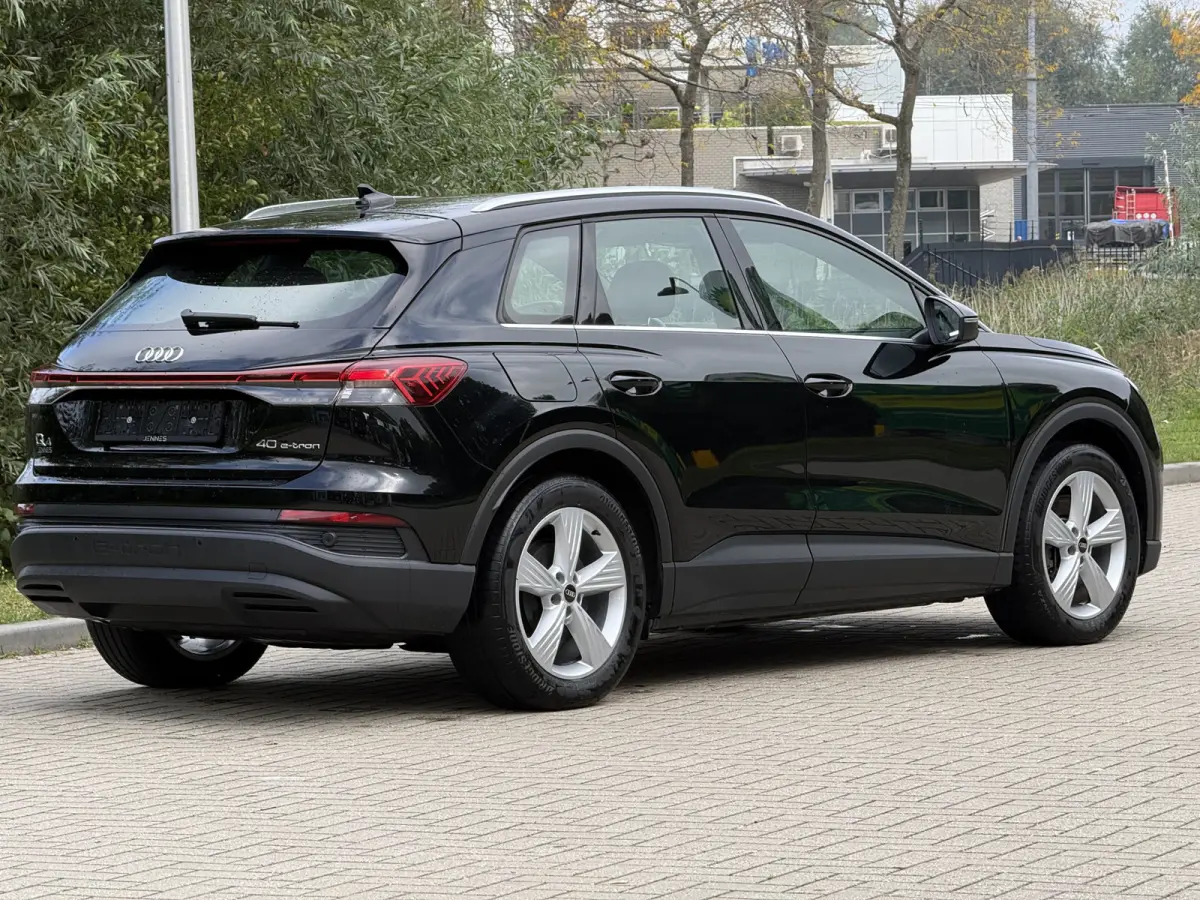 40 Edition 77 kWh Soh 94%