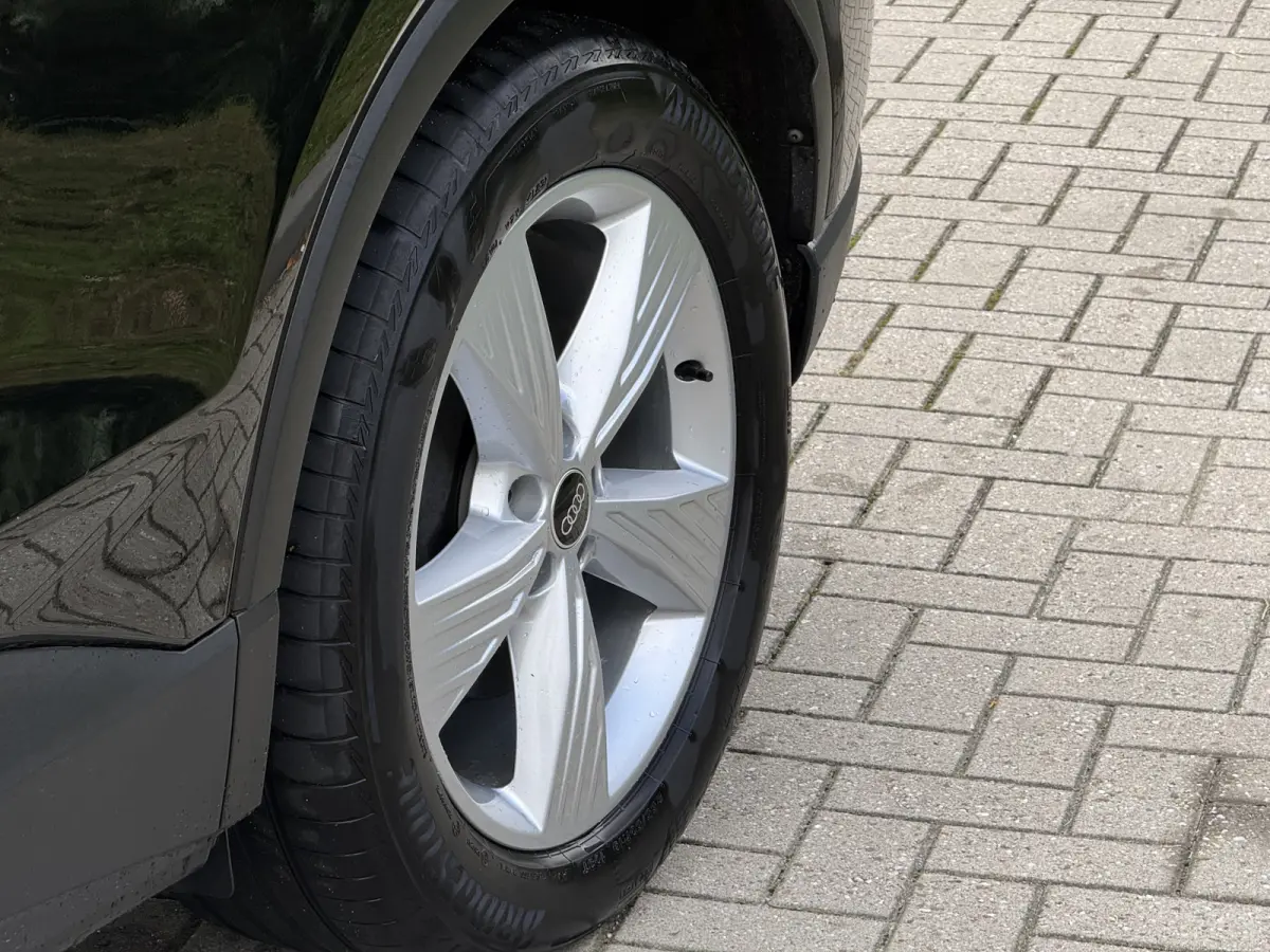 40 Edition 77 kWh Soh 94%