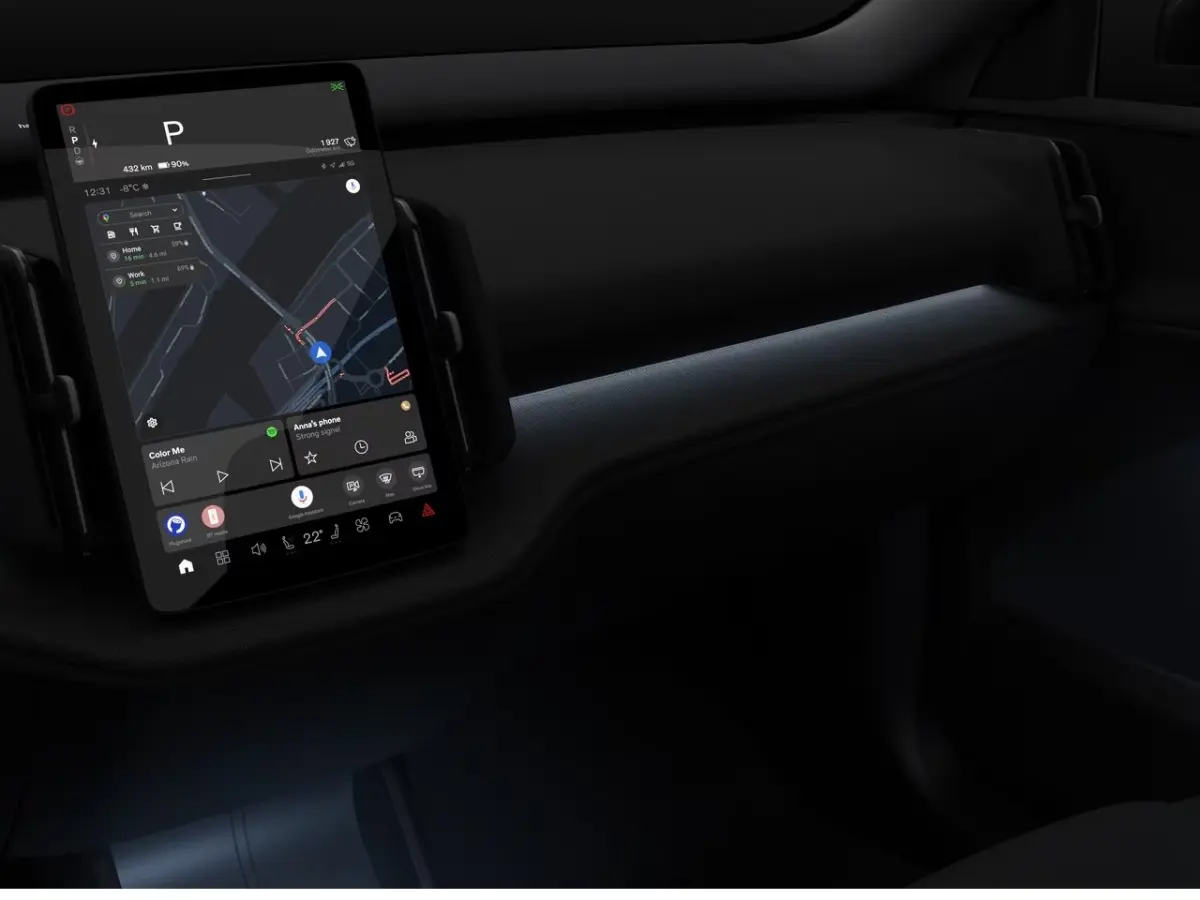P5 Long Range Plus Black Edition Europa 69 kWh | Elektrisch Verstelbare Soelen | Op Voorraad | Harman/Kardon | Stoelverwarming |