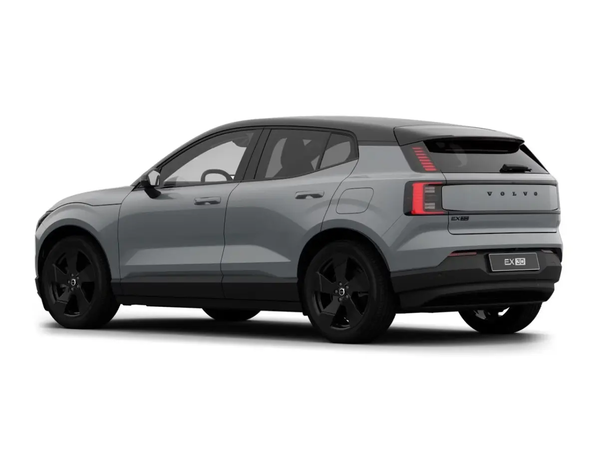 P5 Long Range Plus Black Edition Europa 69 kWh | Elektrisch Verstelbare Soelen | Op Voorraad | Harman/Kardon | Stoelverwarming |