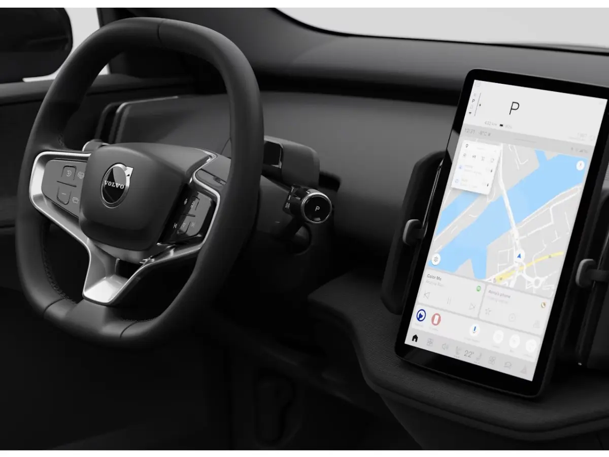 P5 Long Range Plus Black Edition Europa 69 kWh | Elektrisch Verstelbare Soelen | Op Voorraad | Harman/Kardon | Stoelverwarming |
