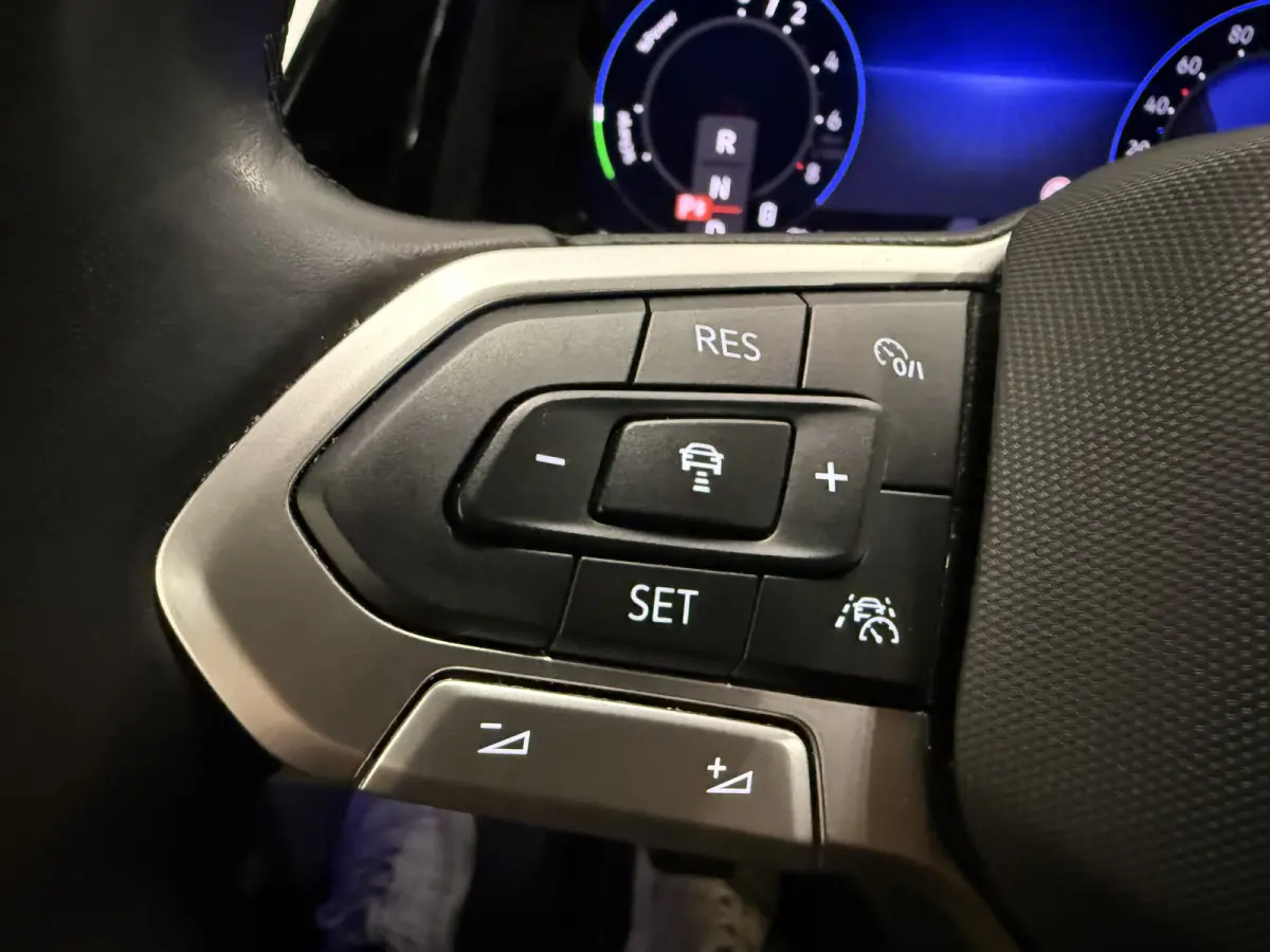 1.4 eHybrid L2 Life 7p. MASSAGE/TREKHAAK/ACC/ADAPTIVE-ONDERSTEL/H&K/SOH 94%/HEAD-UP/LEER-ALCANTARA/SFEER/IQ-LIGHT/CAMERA/ELECTR.SCHUIFDEUREN/PDC+AUT.PARKEREN/EL.A.KLEP/UNIEK SLECHTS 34.000KM