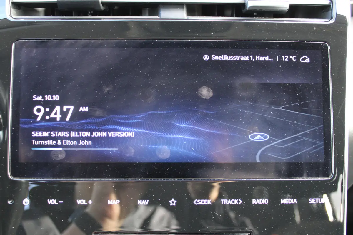 1.6 T-GDI HEV Comfort | Achteruitrijcamera | Audio installatie | Buitenspiegels elektrisch inklapbaar