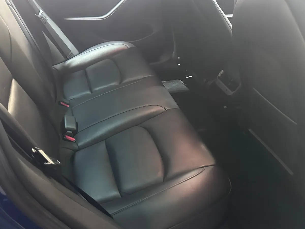 Long Range AWD 75 kWh