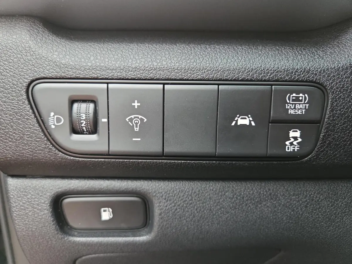 1.6i Hybrid DynamicLine | 1e Eigenaar | Automaat | Camera | Carplay | navigatie | Cruise Control Adaptief | 12 Maanden BOVAG Garantie |